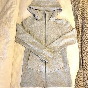 Lululemon long scuba hoodie sweatshirt size 6